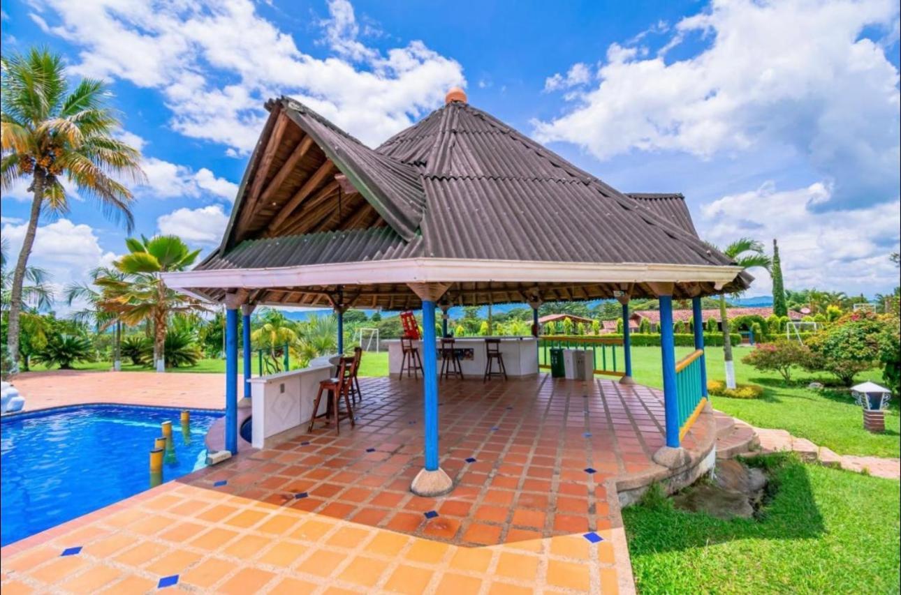 Finca Hotel El Ocaso Quimbaya Eksteriør billede
